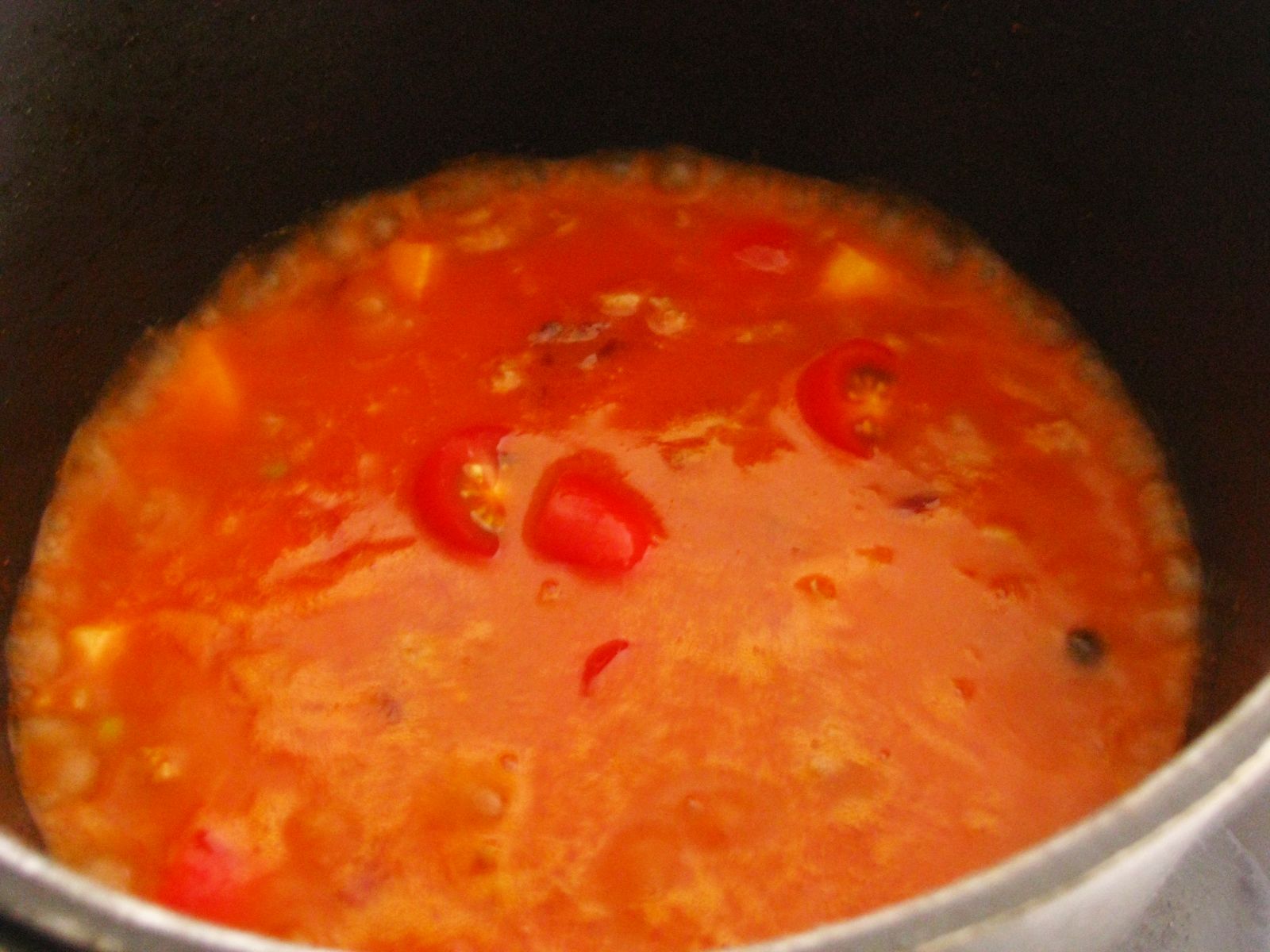 ragu po paradajkovej stave